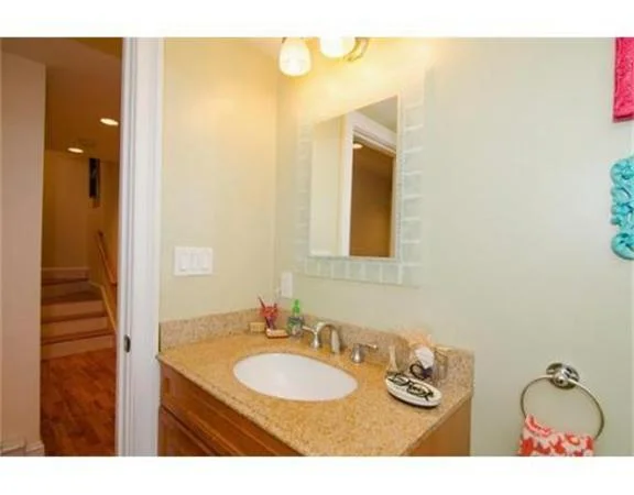 3 bed, 2 bath apartment for rent at 268 River St Unit 2, Cambridgeport — photo 13 of 15