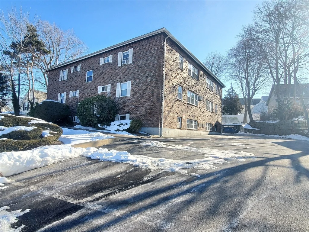 1 bed, 1 bath apartment for rent at 268 West St Unit 3, Quincy — photo 5 of 8
