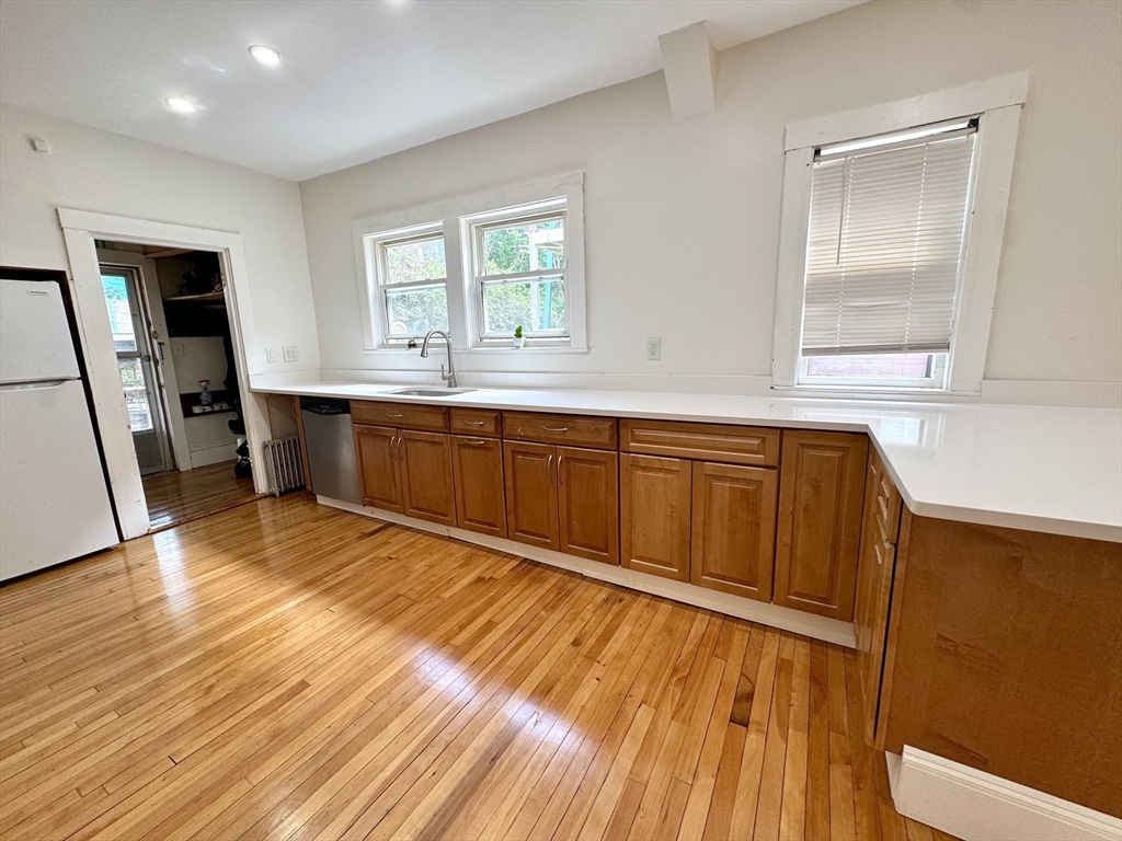 2 bed, 2 bath apartment for rent at 269 Alewife Brook Pkwa Unit 1, West Somerville — photo 7 of 20