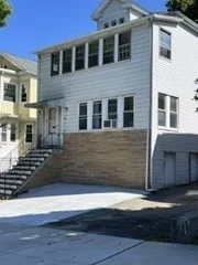 3 bed, 1 bath apartment for rent at 269 Alewife Brook Pkwy Unit 2, Somerville