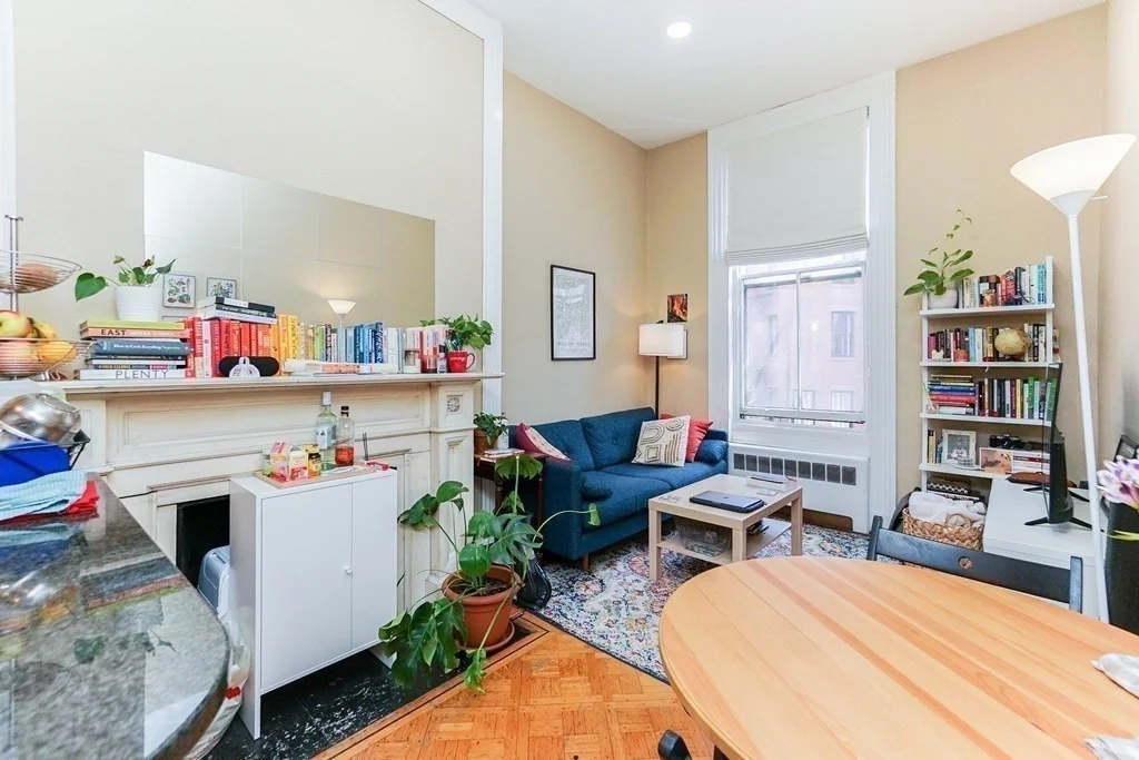 1 bed, 1 bath apartment for rent at 269 Beacon St Unit 6, Back Bay — photo 7 of 17