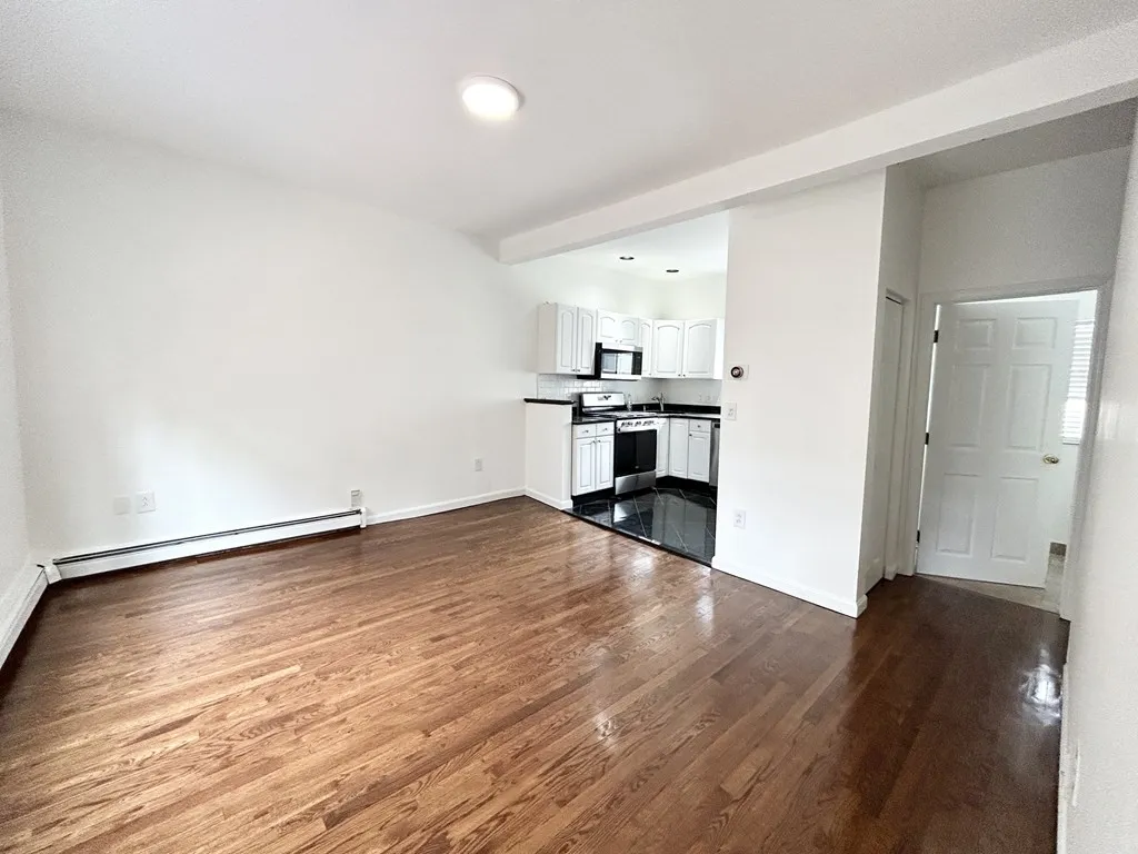 2 bed, 1.5 bath apartment for rent at 269 Bolton St Unit 2B, South Boston — photo 2 of 10