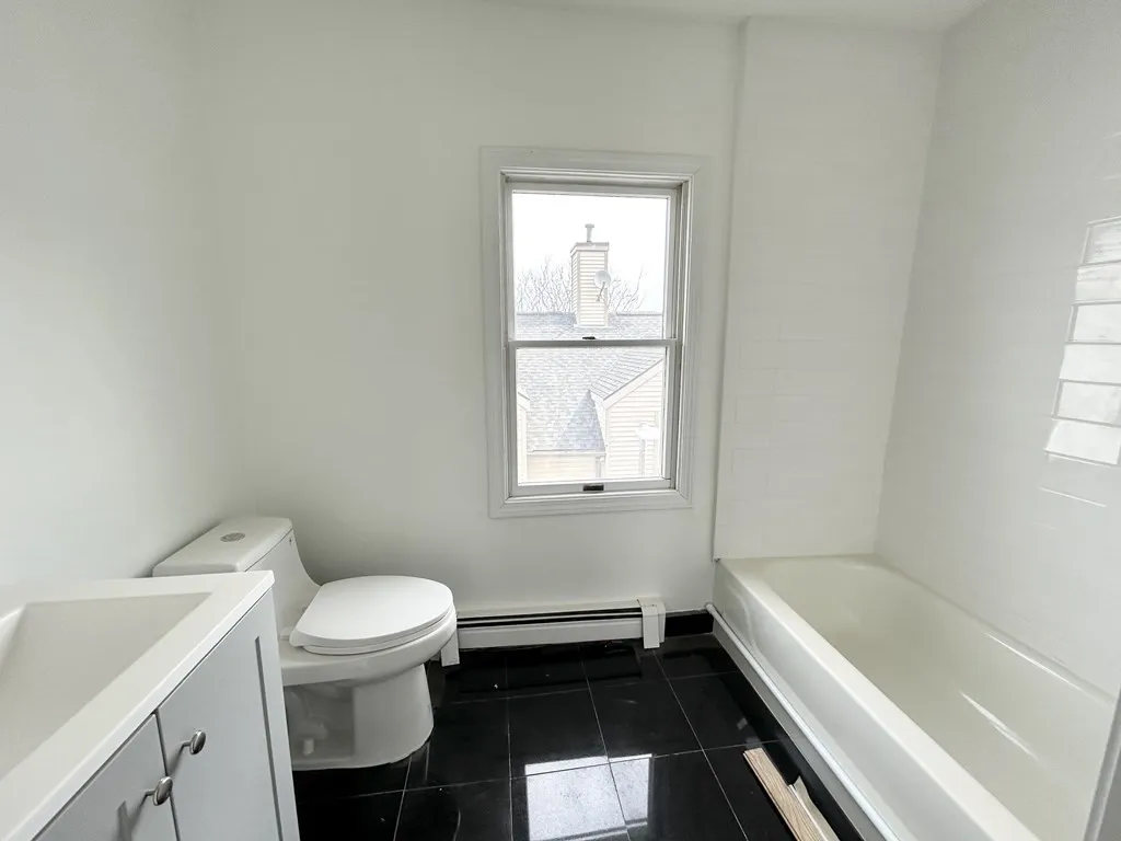 2 bed, 1.5 bath apartment for rent at 269 Bolton St Unit 2B, South Boston — photo 8 of 10