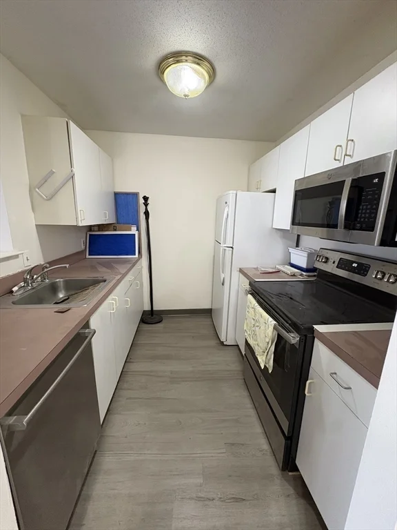 2 bed, 2 bath apartment for rent at 269 Cambridge Rd Unit 602, Woburn — photo 4 of 15