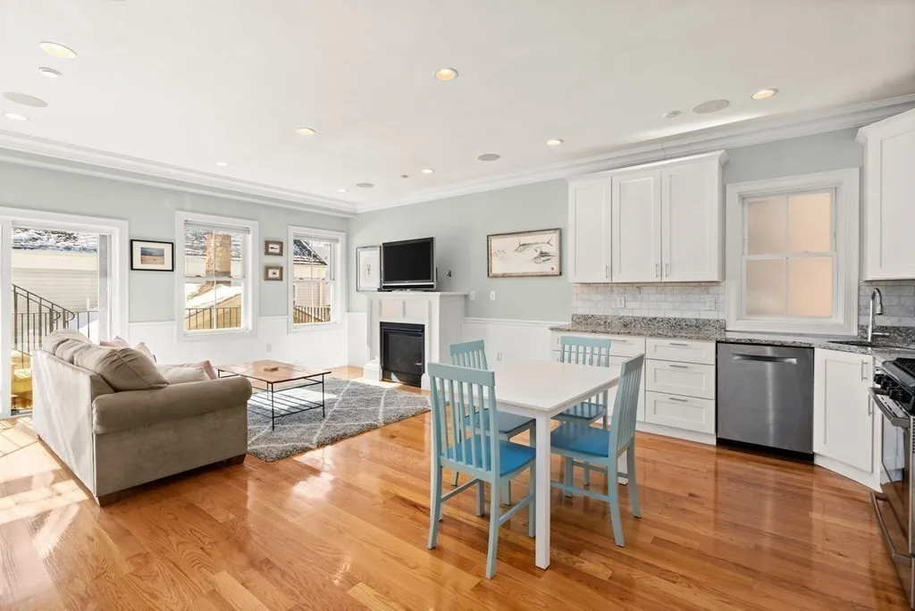 2 bed, 1 bath apartment for rent at 269 Emerson St Unit 1, South Boston — photo 1 of 14