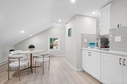 2 bed, 1 bath apartment for rent at 269 Franklin St Unit 2, Quincy — photo 4 of 14