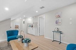 2 bed, 1 bath apartment for rent at 269 Franklin St Unit 2, Quincy — photo 7 of 14