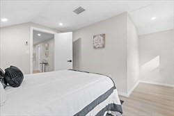 2 bed, 1 bath apartment for rent at 269 Franklin St Unit 2, Quincy — photo 12 of 14