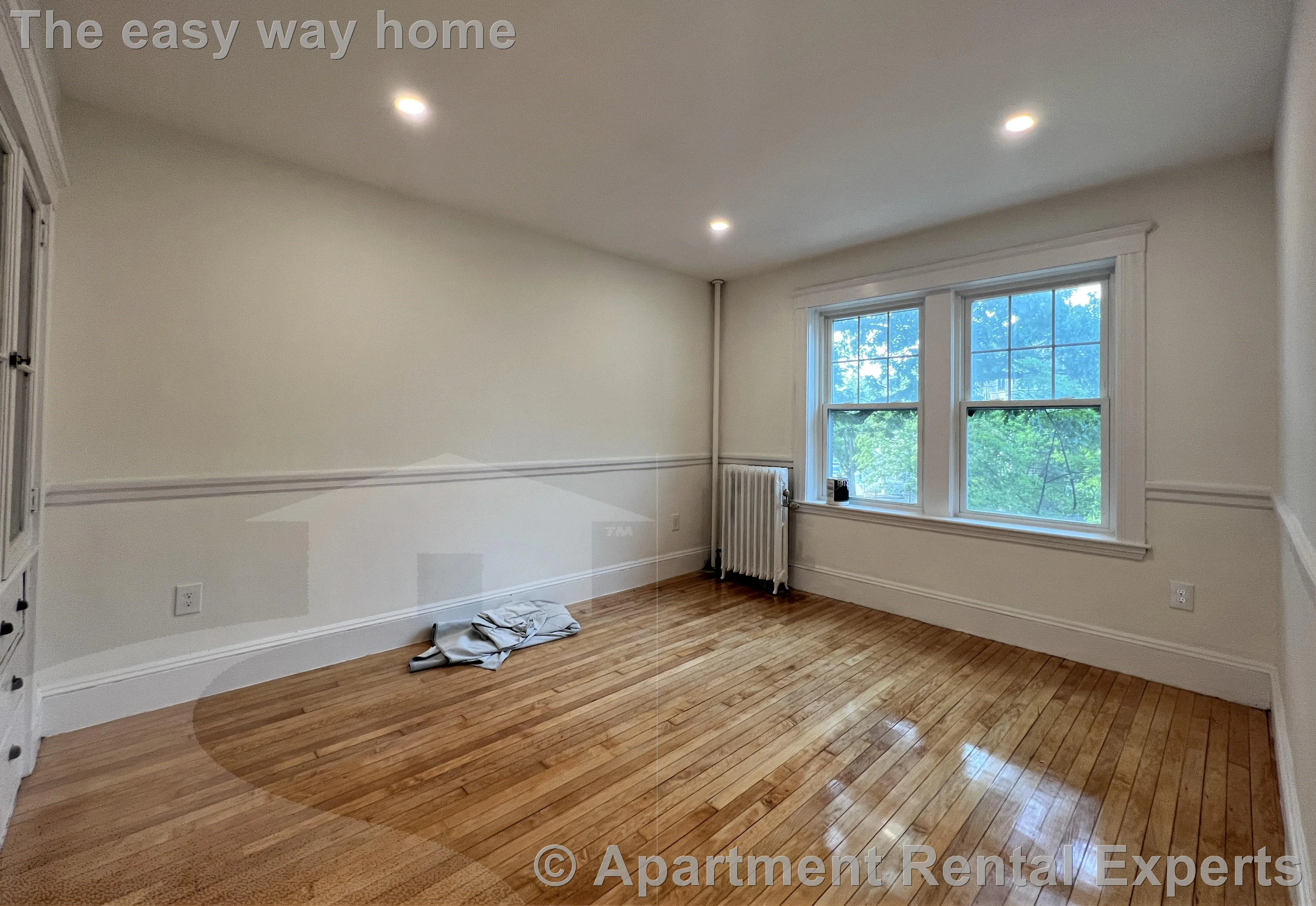 2 bed, 1 bath apartment for rent at 269 Huron Ave Unit 4, Huron Village — photo 5 of 23