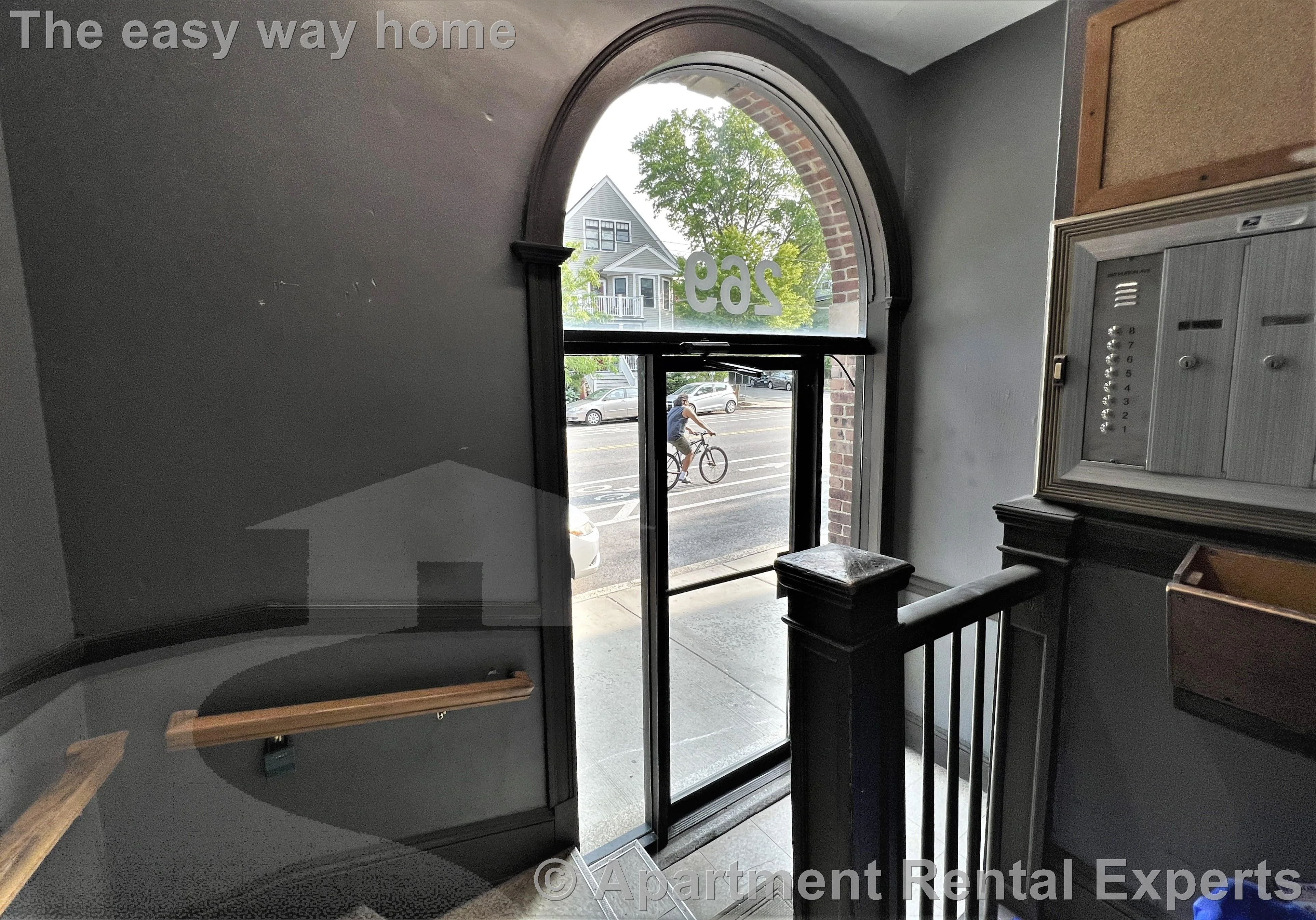 2 bed, 1 bath apartment for rent at 269 Huron Ave Unit 4, Huron Village — photo 21 of 23