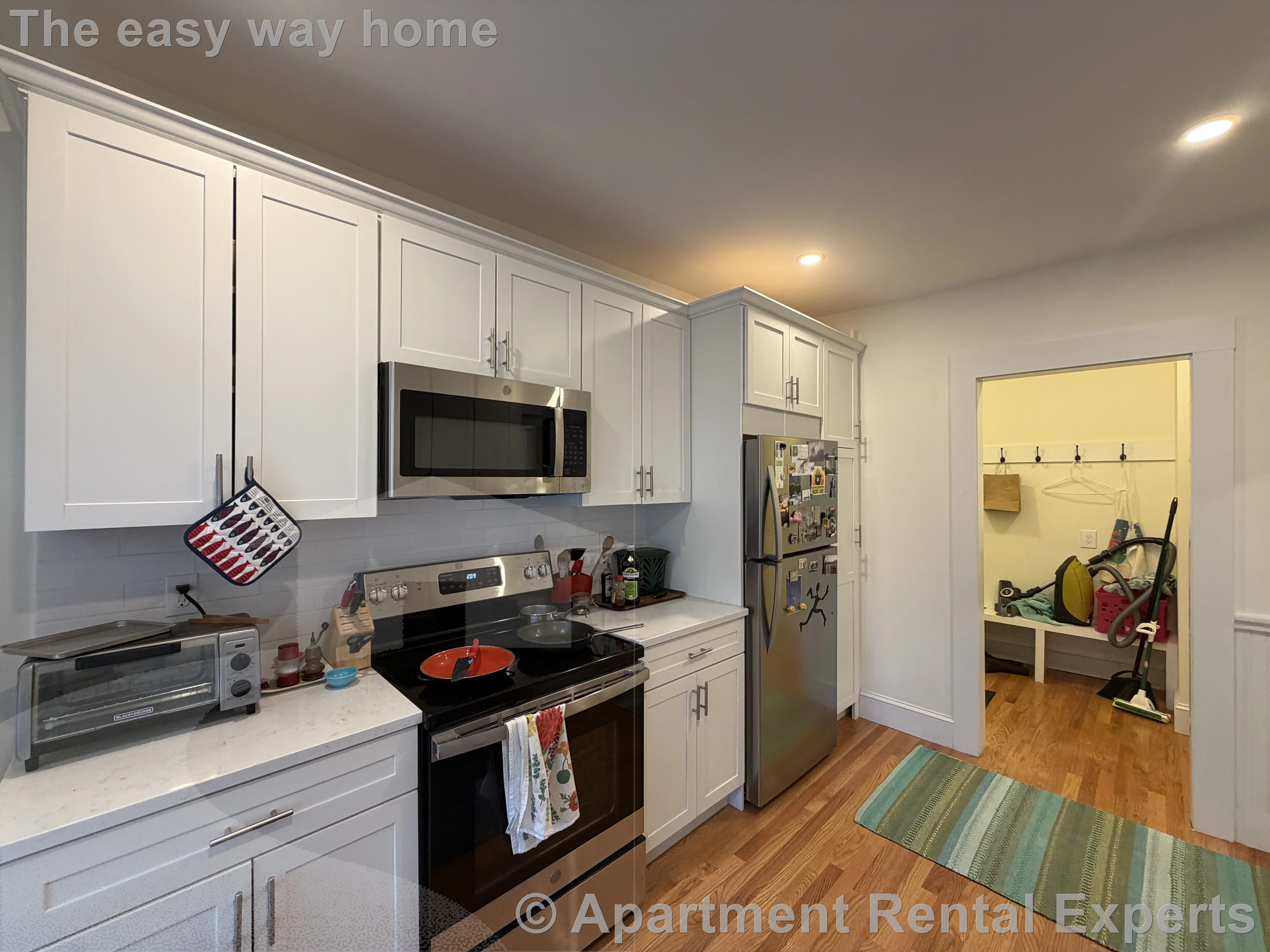2 bed, 1 bath apartment for rent at 269 Huron Ave Unit 4, Huron Village — photo 25 of 31