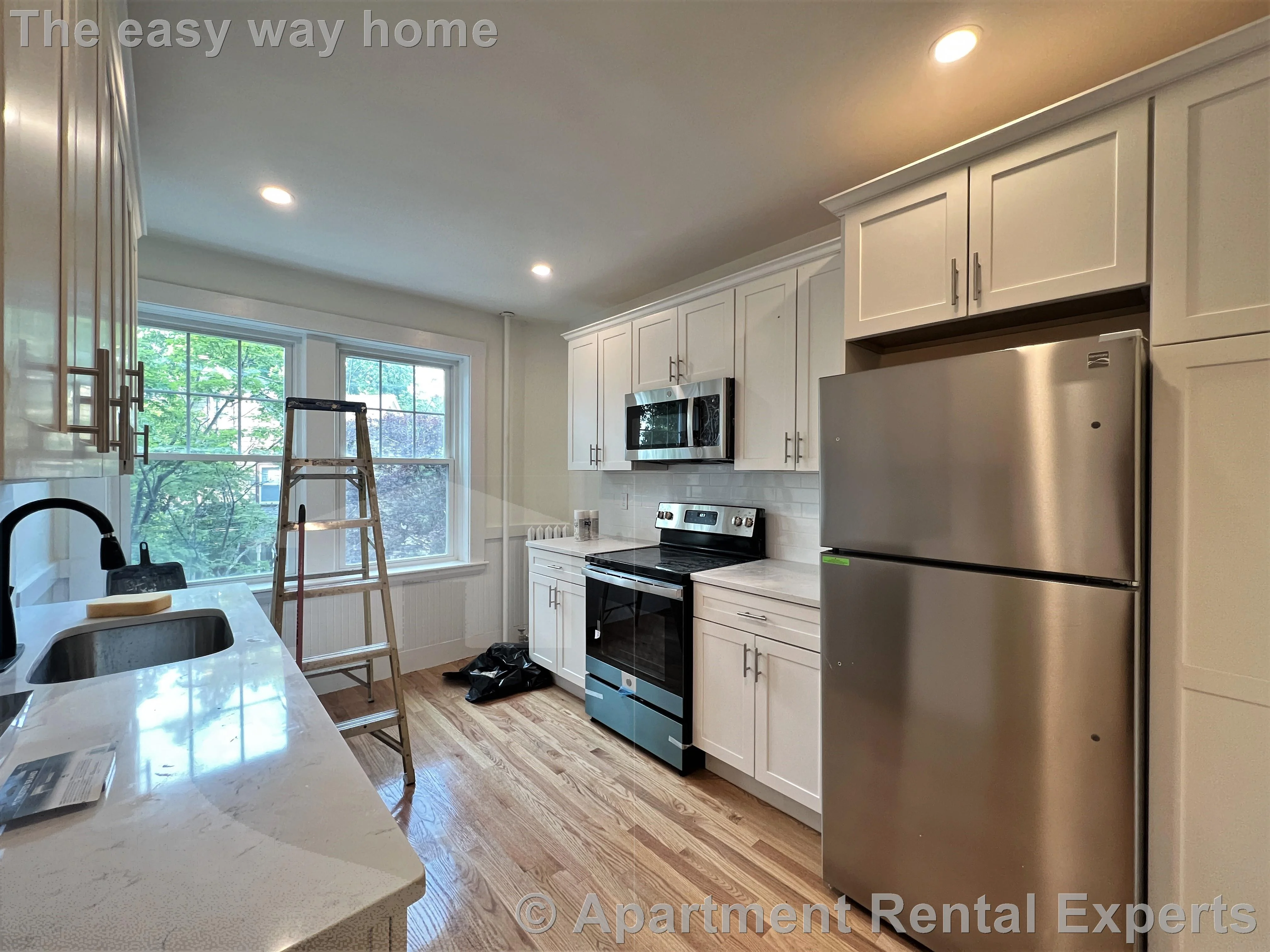 2 bed, 1 bath apartment for rent at 269 Huron Ave Unit 4, Huron Village — photo 1 of 23