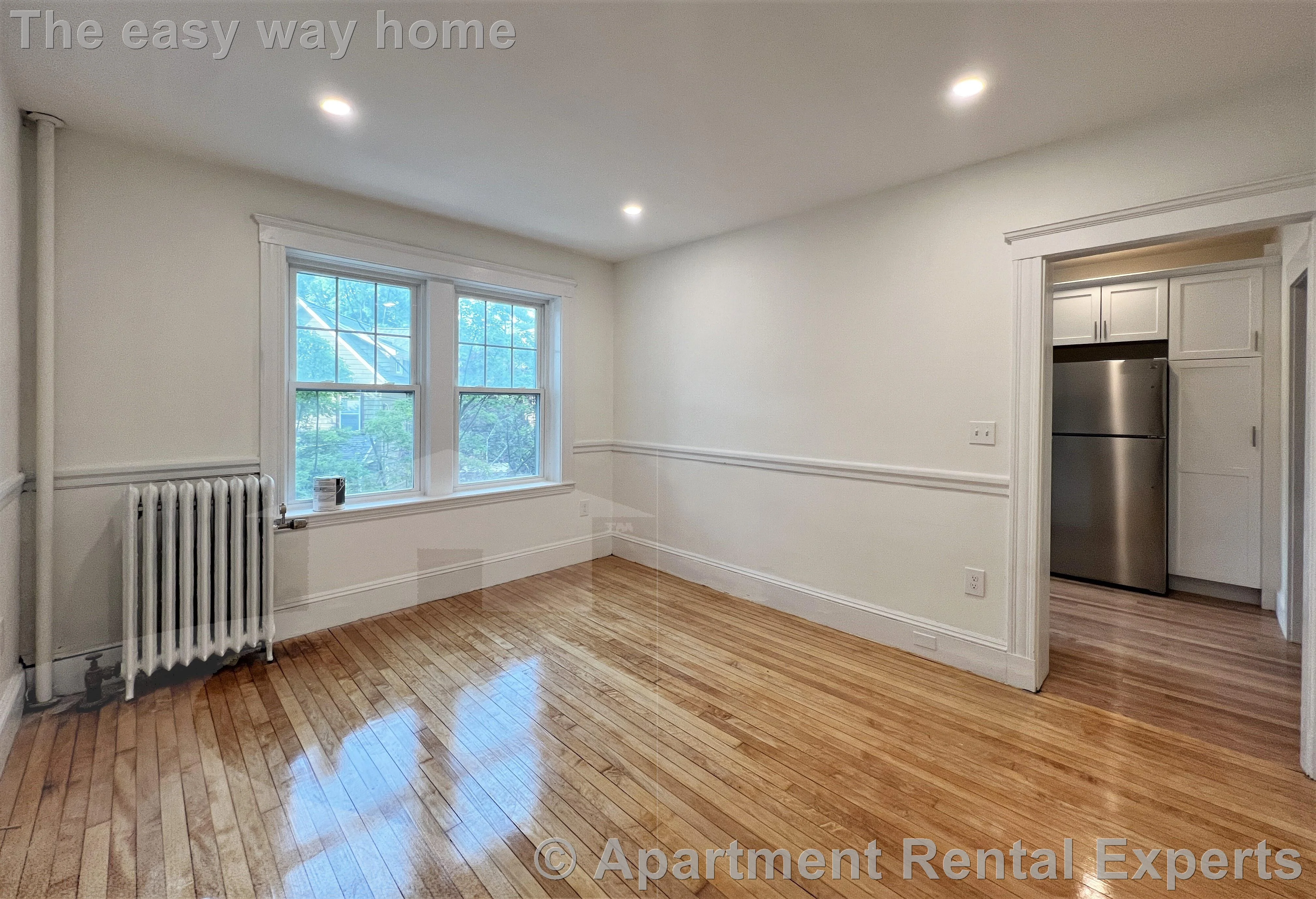 2 bed, 1 bath apartment for rent at 269 Huron Ave Unit 4, Huron Village — photo 4 of 23