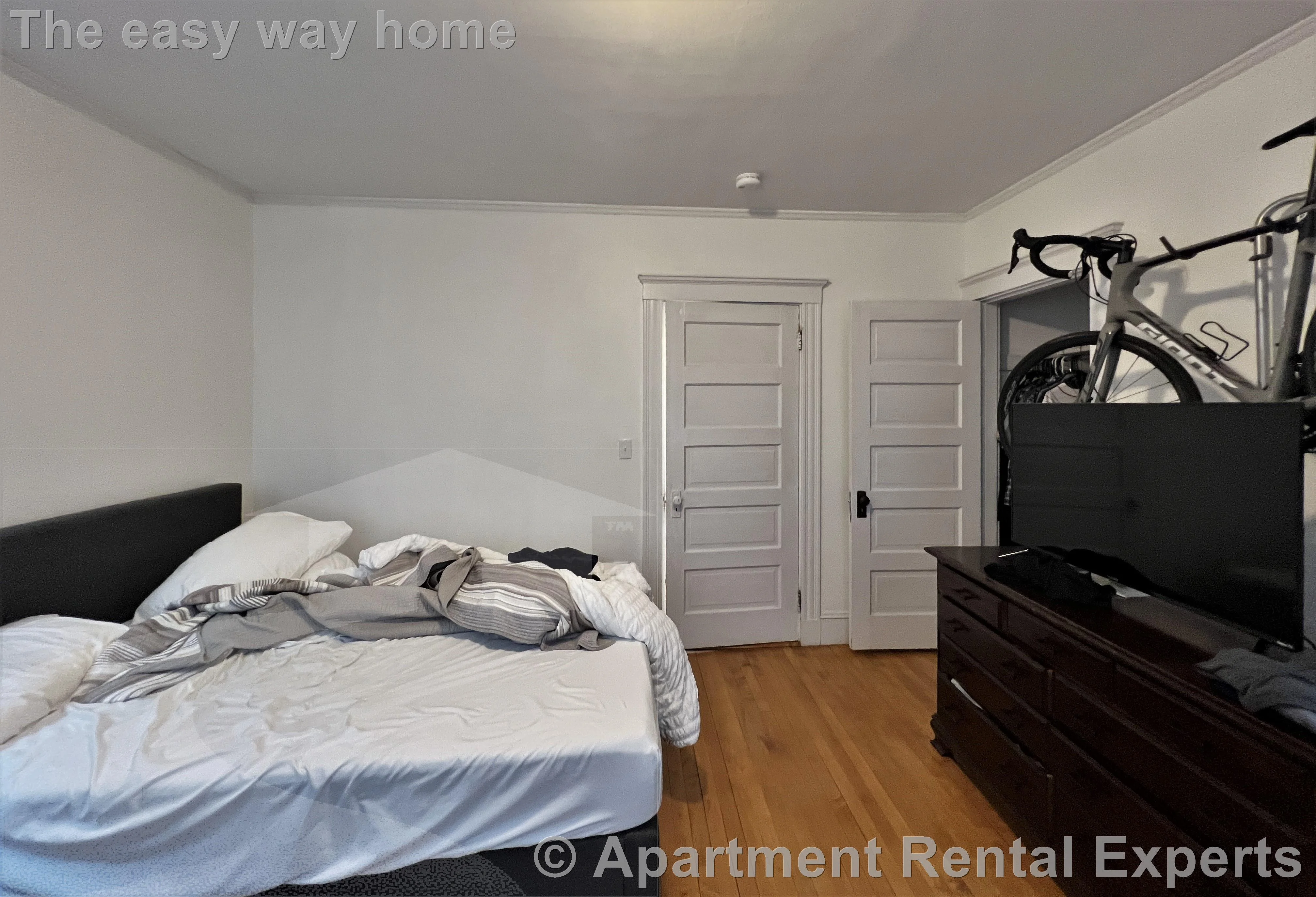 1 bed, 1 bath apartment for rent at 269 Huron Ave Unit 5, Huron Village — photo 11 of 22
