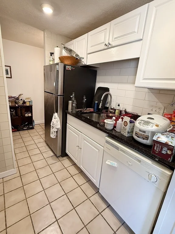 2 bed, 1 bath apartment for rent at 269 Lake St Unit 3, Weymouth — photo 11 of 18