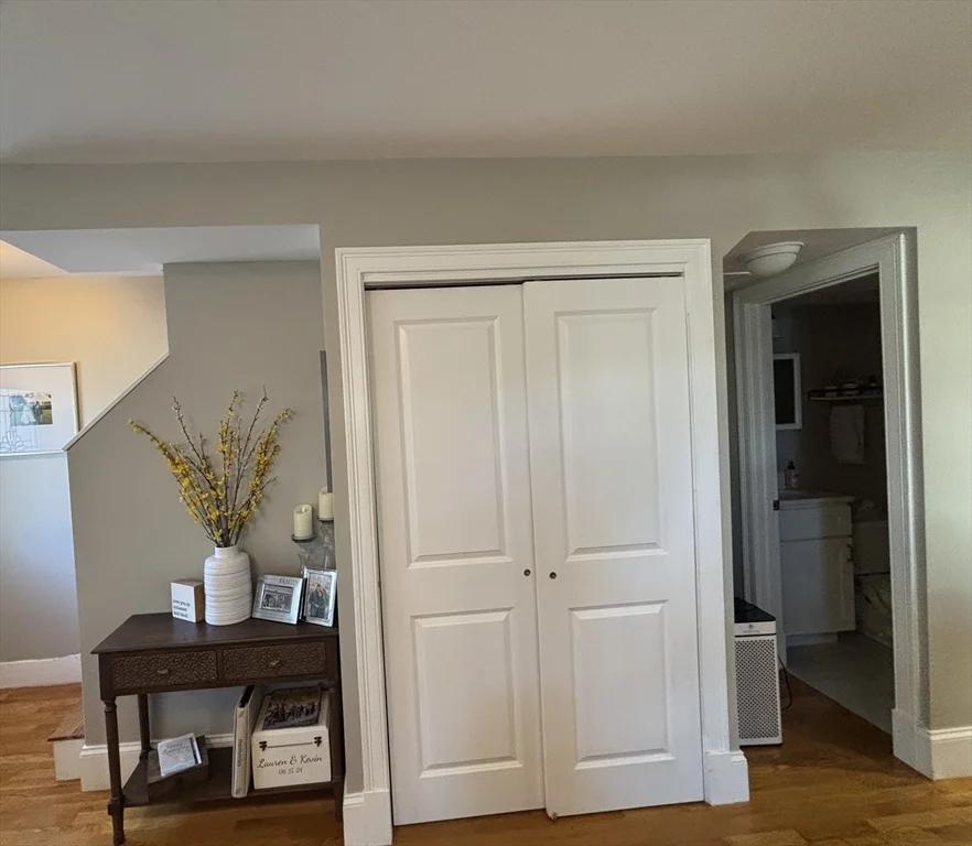 3 bed, 1 bath apartment for rent at 269 Minot Unit 1, Dorchester — photo 6 of 16