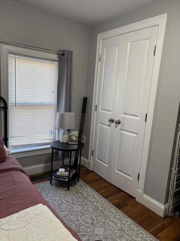 3 bed, 1 bath apartment for rent at 269 Minot Unit 1, Dorchester — photo 11 of 16
