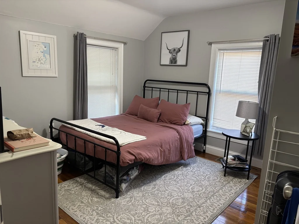 3 bed, 1 bath apartment for rent at 269 Minot Unit 1, Dorchester — photo 10 of 16