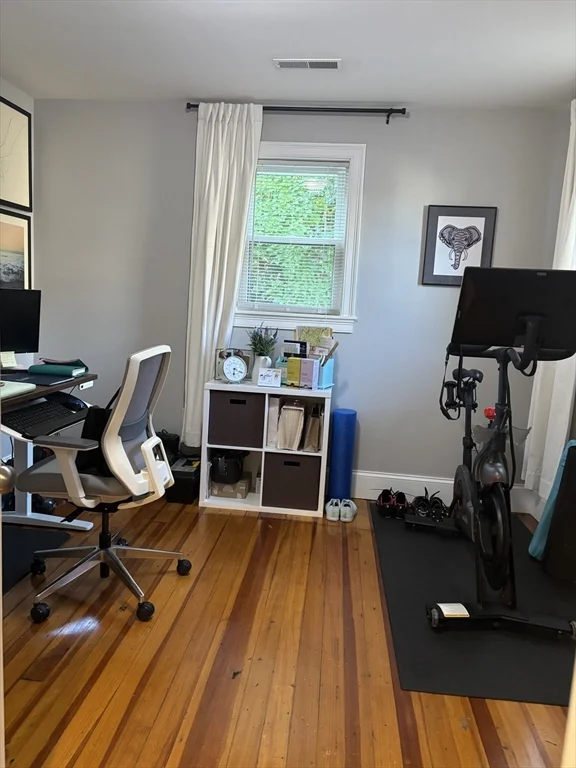 3 bed, 1 bath apartment for rent at 269 Minot Unit 1, Dorchester — photo 5 of 16