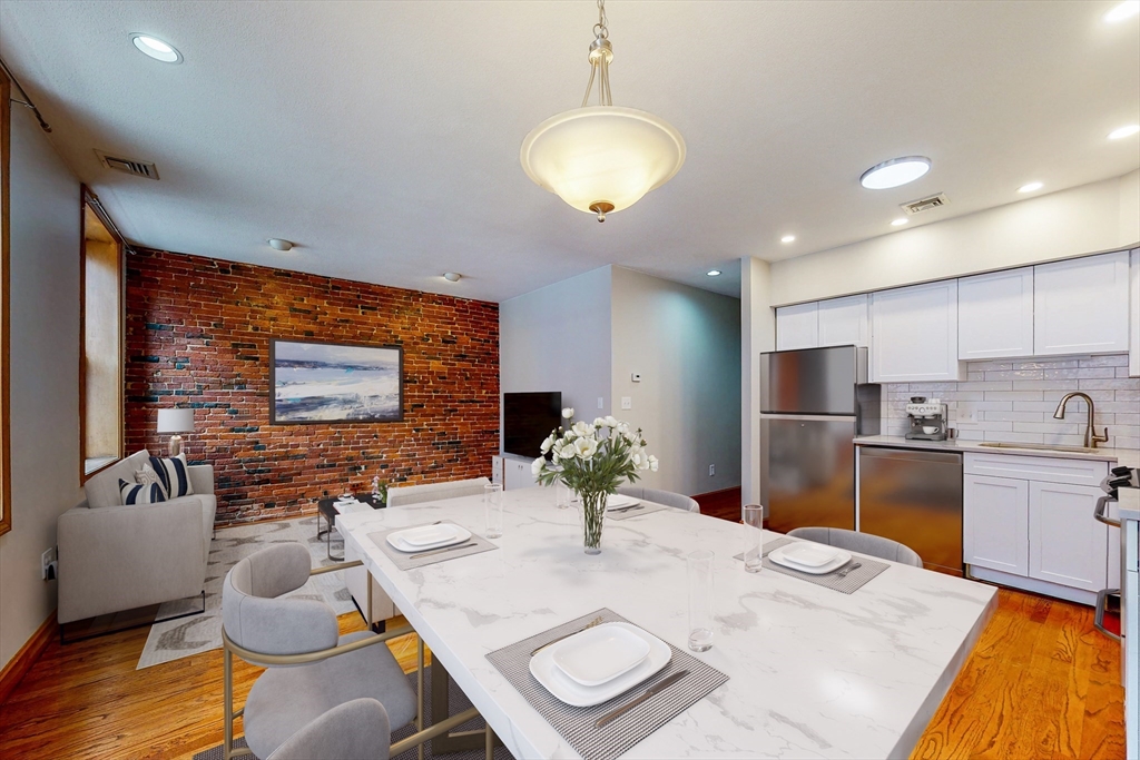 2 bed, 1 bath apartment for rent at 269 North St Unit 1, North End — photo 2 of 10