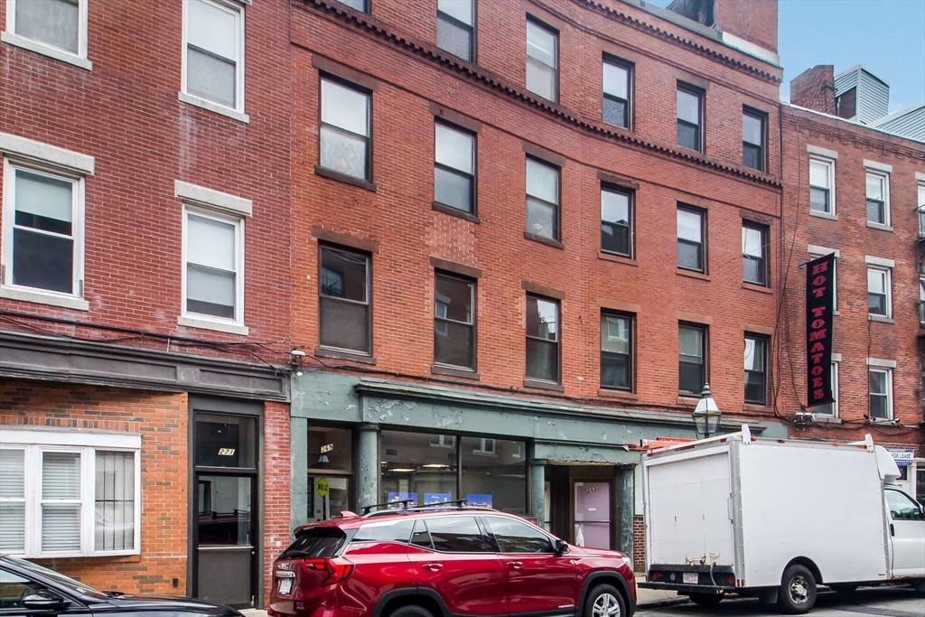 2 bed, 1 bath apartment for rent at 269 North St Unit 1, North End — photo 9 of 10