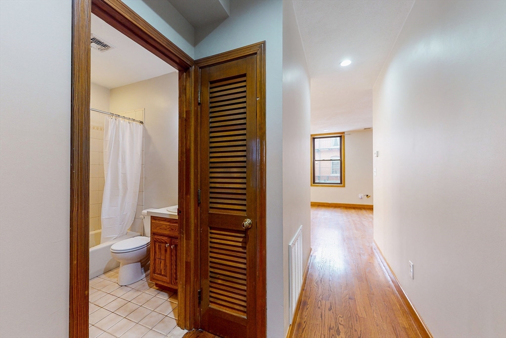 2 bed, 1 bath apartment for rent at 269 North St Unit 1, North End — photo 5 of 10