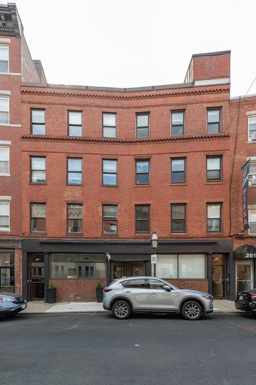 2 bed, 1 bath apartment for rent at 269 North St Unit 2, North End — photo 8 of 9