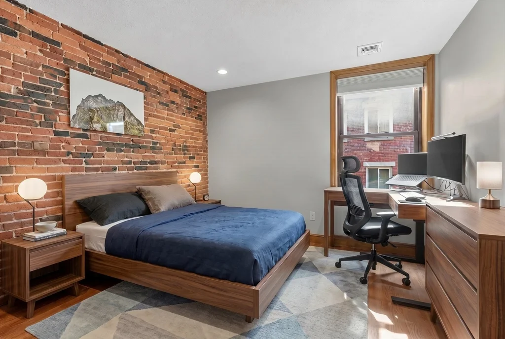 2 bed, 1 bath apartment for rent at 269 North St Unit 2, North End — photo 4 of 9