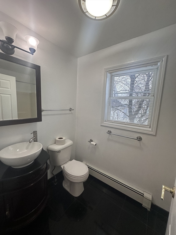 3 bed, 2 bath apartment for rent at 269 Norwell St Unit 2, Dorchester — photo 15 of 21