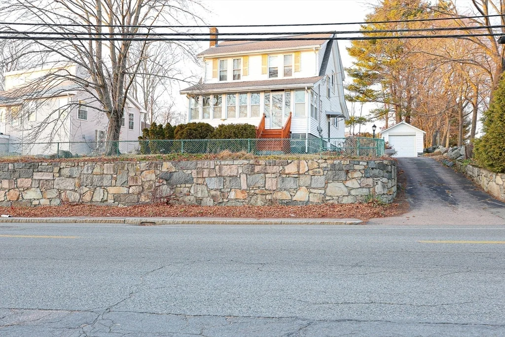 3 bed, 1 bath apartment for rent at 269 Pond St, Braintree — photo 21 of 22