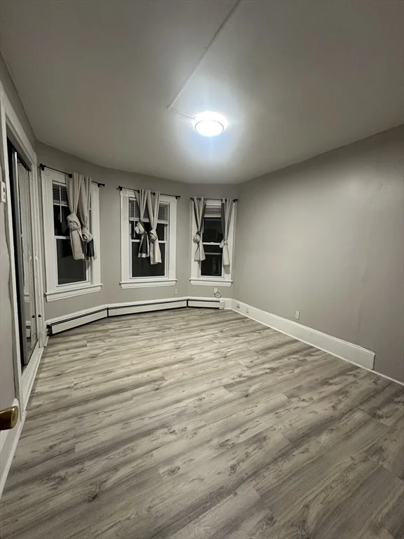 3 bed, 1 bath apartment for rent at 269 South Broadway Unit 2, Lawrence — photo 5 of 12