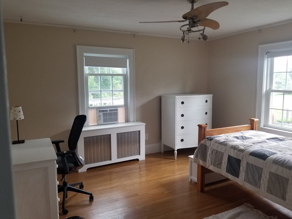 4 bed, 3 bath apartment for rent at 269 Waltham St, Newton — photo 22 of 30