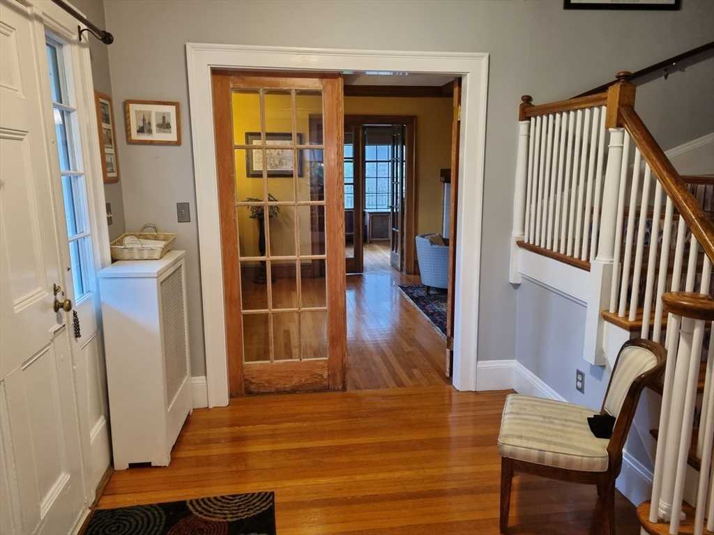 4 bed, 3 bath apartment for rent at 269 Waltham St, Newton — photo 9 of 30