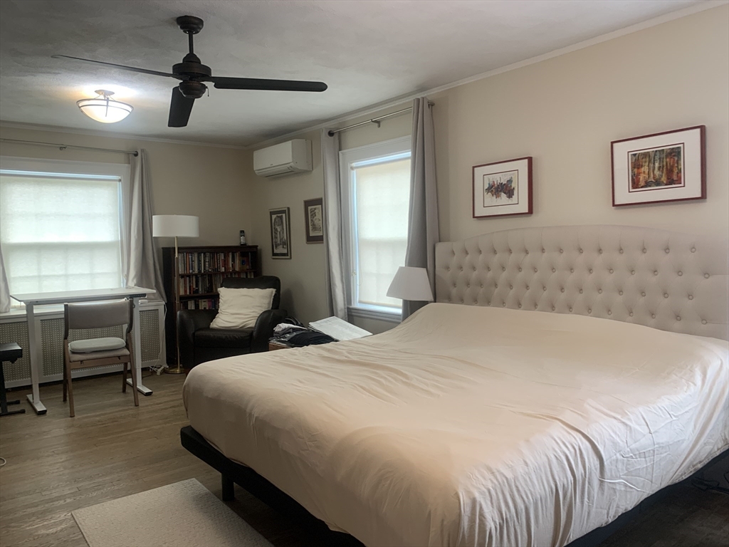 4 bed, 3 bath apartment for rent at 269 Waltham St, Newton — photo 19 of 30