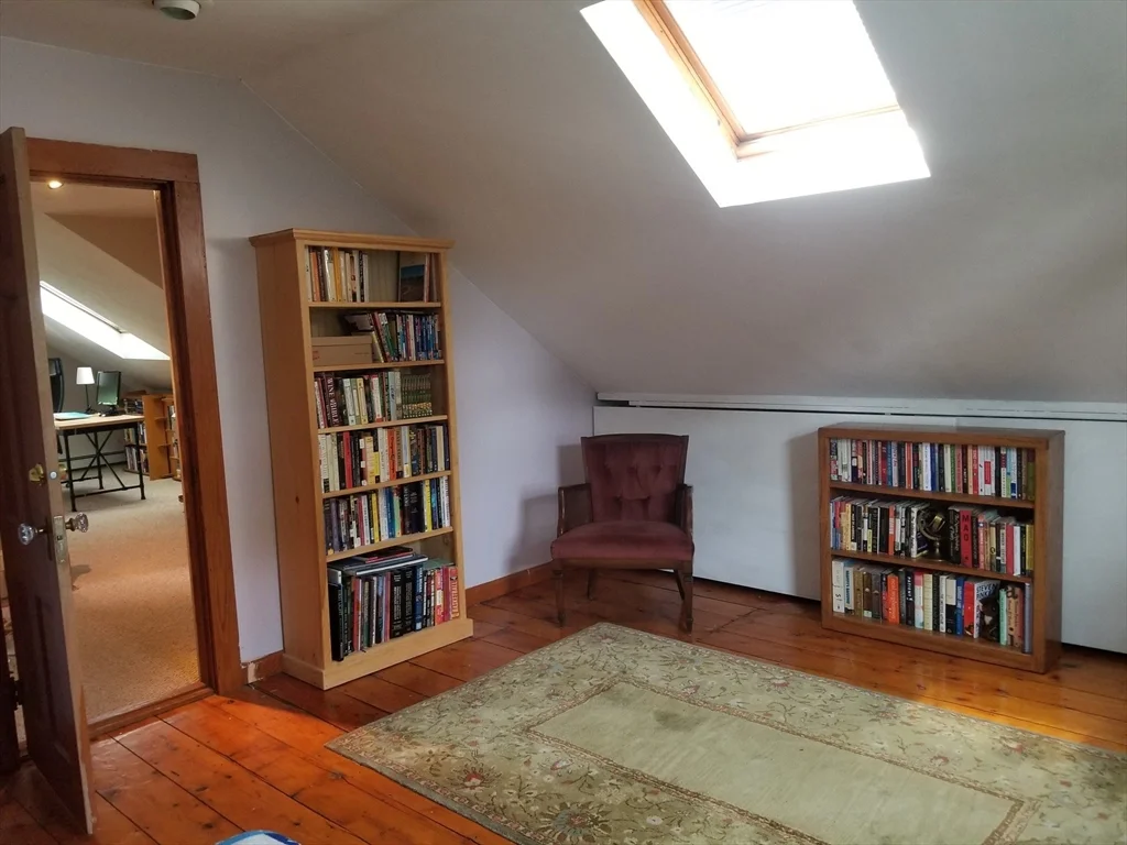 4 bed, 3 bath apartment for rent at 269 Waltham St, Newton — photo 29 of 30