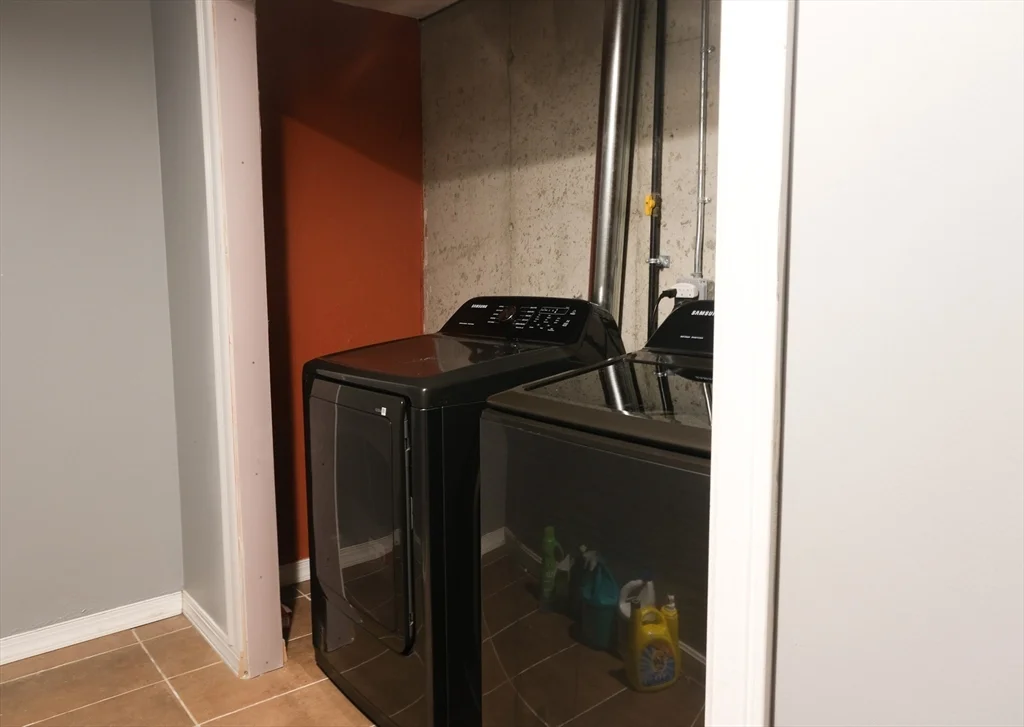 2 bed, 1 bath apartment for rent at 26a Batchelder Unit 1, Roxbury — photo 13 of 14