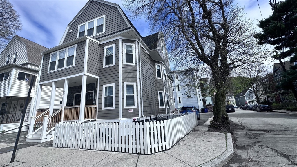 3 bed, 3 bath apartment for rent at 27-29 Aberdeen Rd Unit 1, Somerville — photo 29 of 30