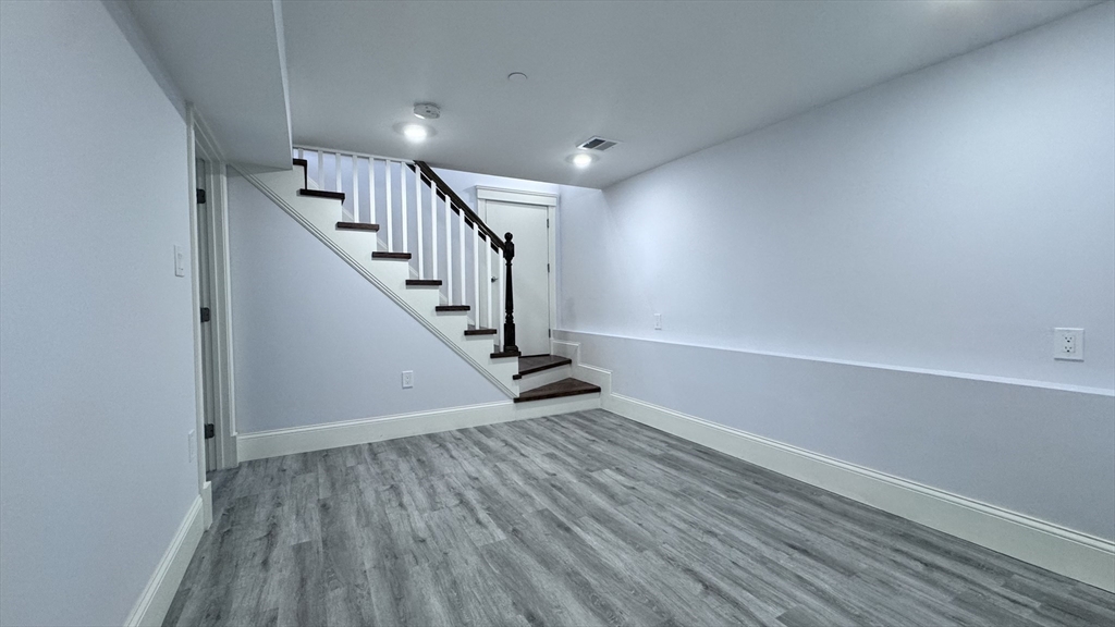 3 bed, 3 bath apartment for rent at 27-29 Aberdeen Rd Unit 1, Somerville — photo 24 of 30