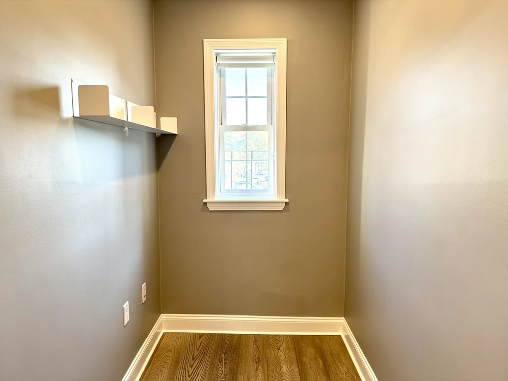 1 bed, 1 bath apartment for rent at 27-29 Commonwealth Ave Unit 6, Chestnut Hill — photo 7 of 7