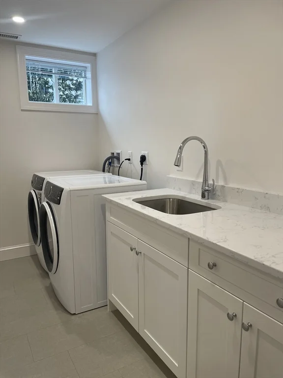 4 bed, 2 bath apartment for rent at 27-29 Crescent Rd Unit 27, Belmont — photo 19 of 19