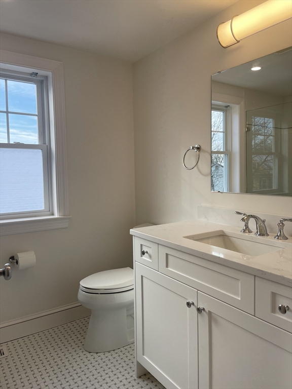 4 bed, 2 bath apartment for rent at 27-29 Crescent Rd Unit 29, Belmont — photo 19 of 21