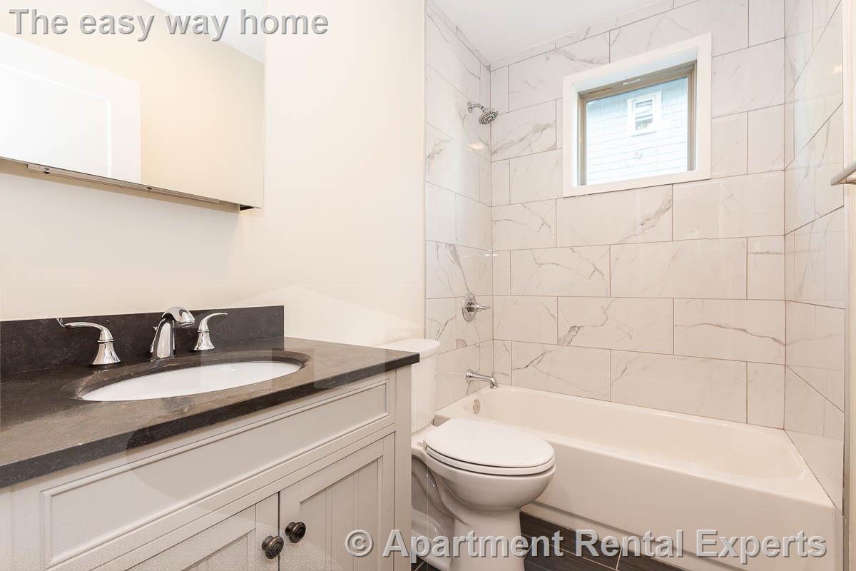 4 bed, 4+ bath apartment for rent at 27-29 First St Unit 1, Wellington — photo 9 of 21