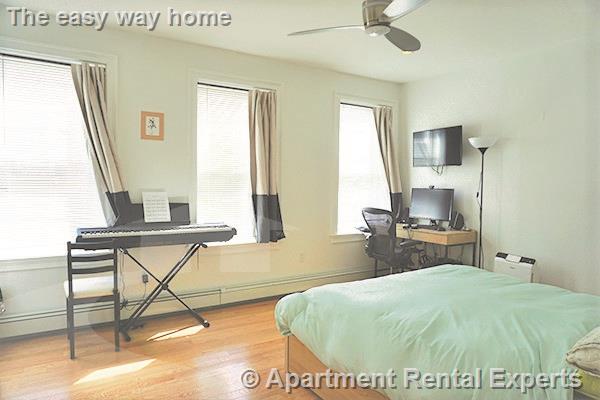 1 bed, 1 bath apartment for rent at 27-29 Lambert St Unit 2L, East Cambridge — photo 7 of 9