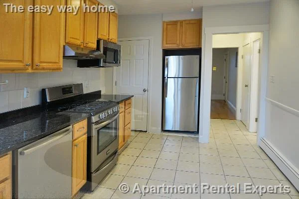3 bed, 1 bath apartment for rent at 27-29 Lambert St Unit 3R, East Cambridge — photo 2 of 11