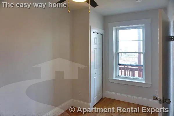 3 bed, 1 bath apartment for rent at 27-29 Lambert St Unit 3R, East Cambridge — photo 6 of 11