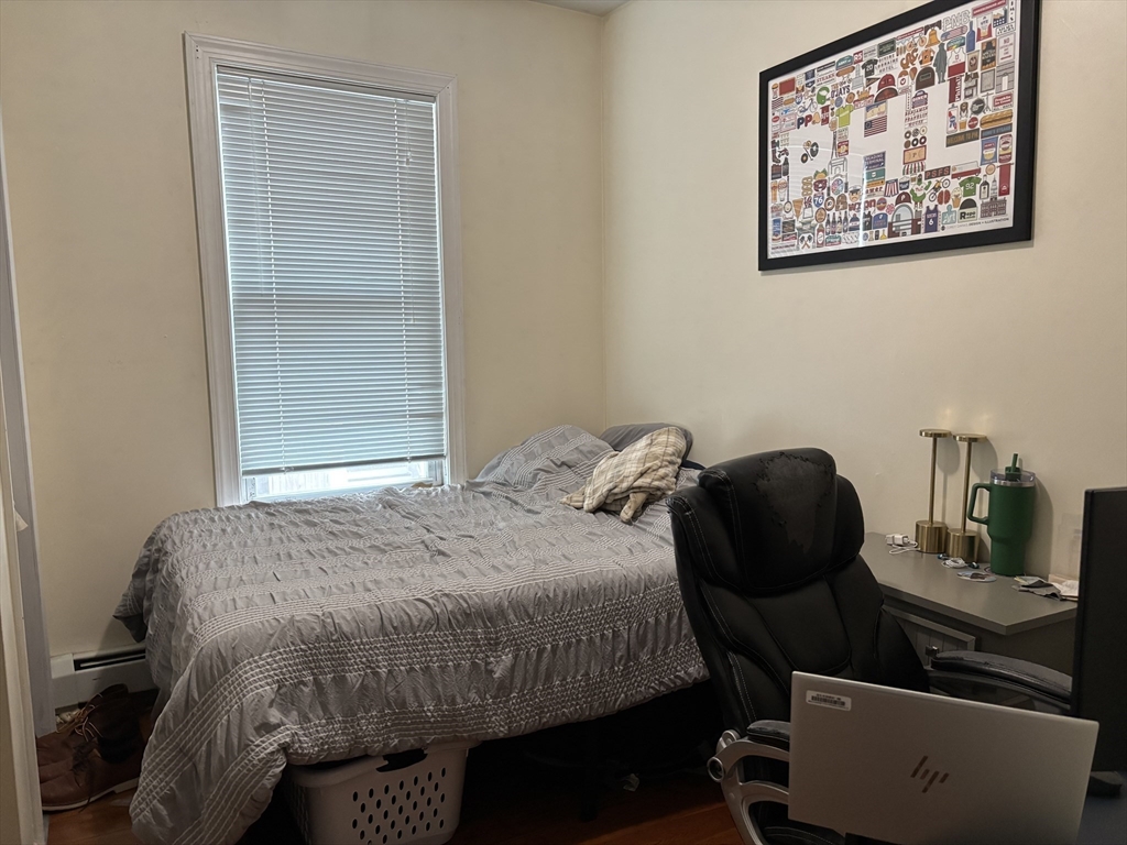 3 bed, 1 bath apartment for rent at 27-29 O St Unit 2, South Boston — photo 7 of 18