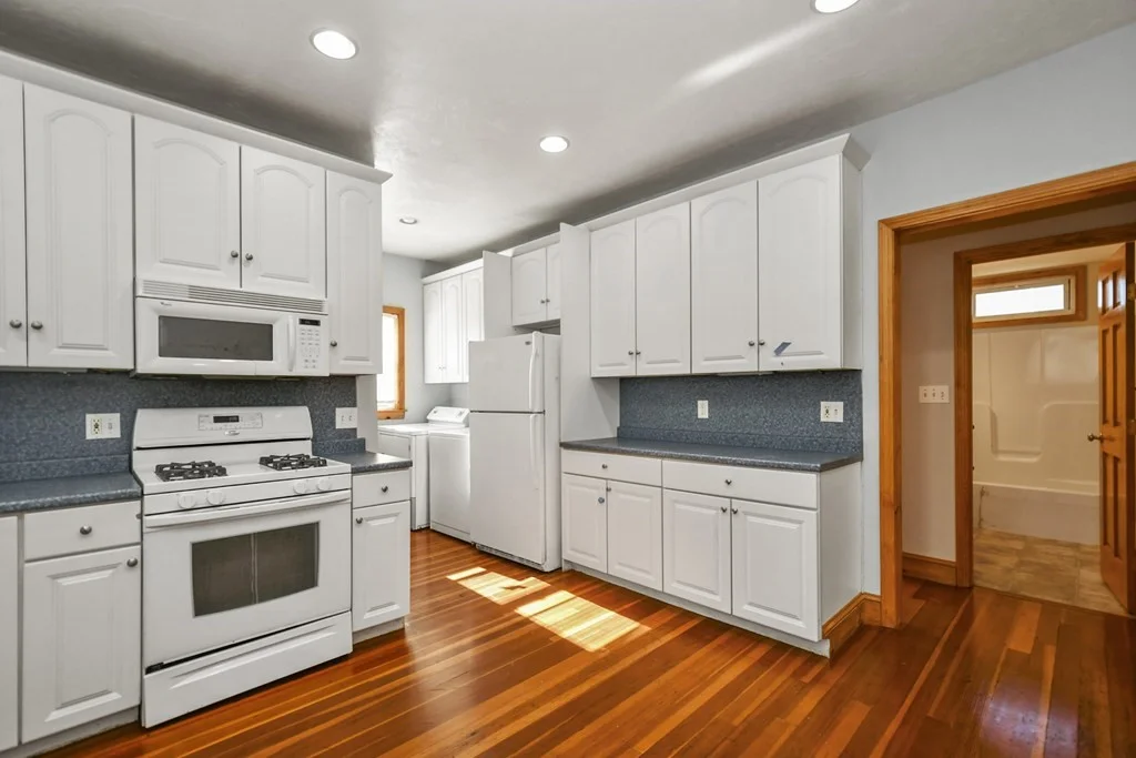 2 bed, 1 bath apartment for rent at 27-29 Phillips Ave Unit 1, Norwood — photo 3 of 21