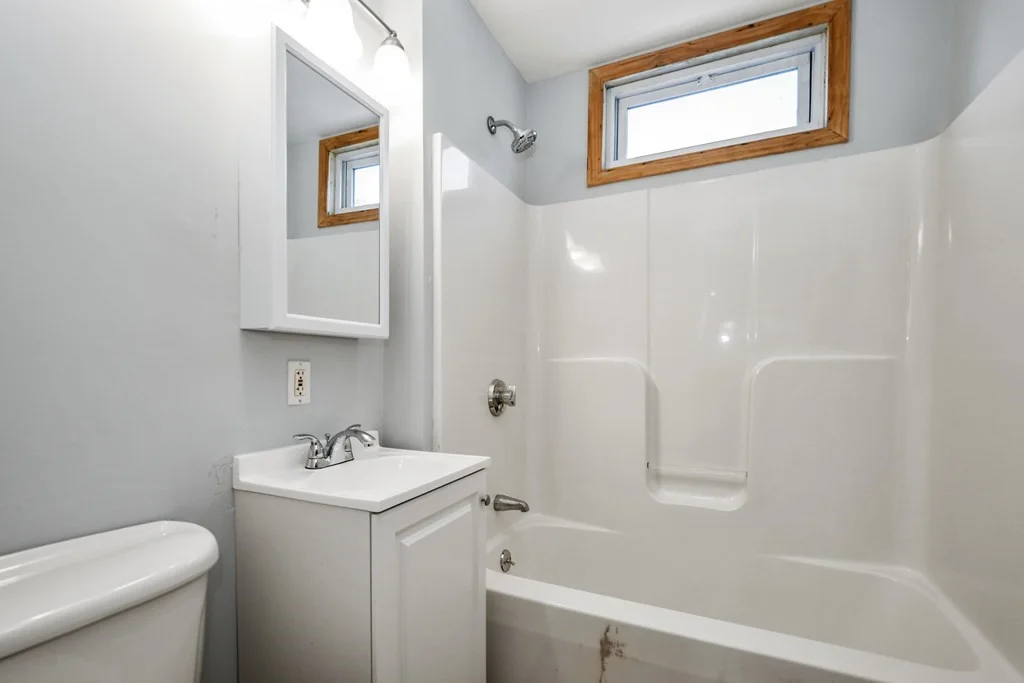2 bed, 1 bath apartment for rent at 27-29 Phillips Ave Unit 1, Norwood — photo 11 of 21