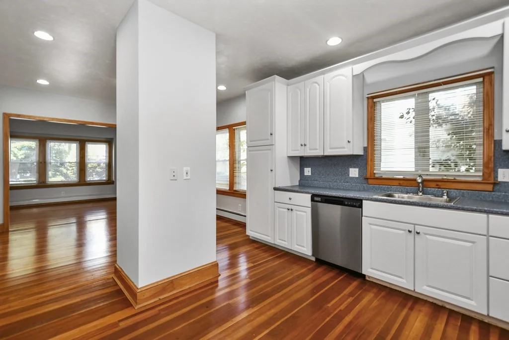 2 bed, 1 bath apartment for rent at 27-29 Phillips Ave Unit 1, Norwood — photo 5 of 21