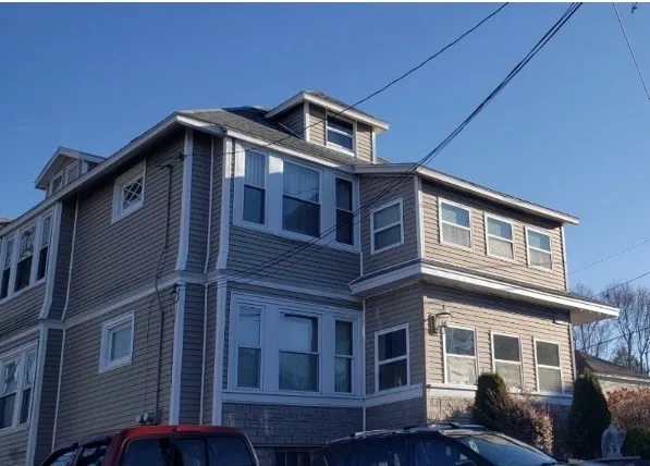 3 bed, 1 bath apartment for rent at 27-29 Vermont St Unit 2, Methuen — photo 1 of 4
